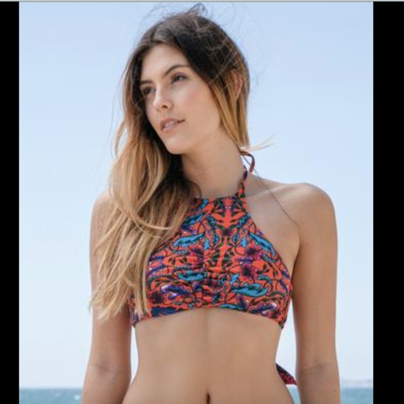NEW! Beach‎ Riot Victoria' Bikini Top [SZ XS] - Picture 1 of 8